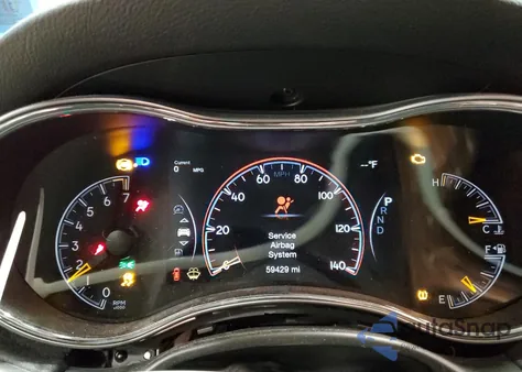 2021 Jeep Grand Cherokee Laredo z USA, uszkodzony, nr VIN 1C4RJFAG8MC551803